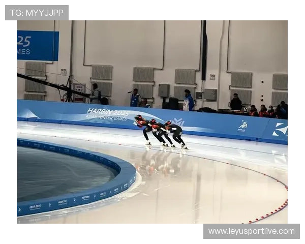 中国速度滑冰队中长距离组整体成绩稳步提升 出征世界杯资格赛