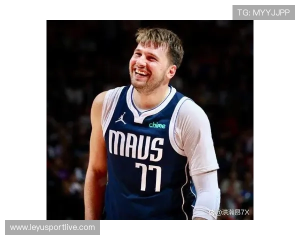 东契奇对阵爵士砍下40分三双，独行侠豪取八连胜